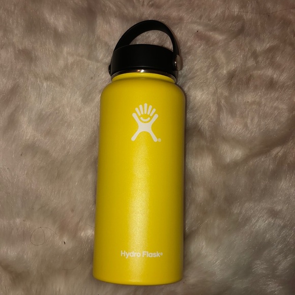 32 oz carnation hydro flask Hydro Flask | 32 oz Wide Mouth with Flex Straw Cap | Cloud Pink main image 0